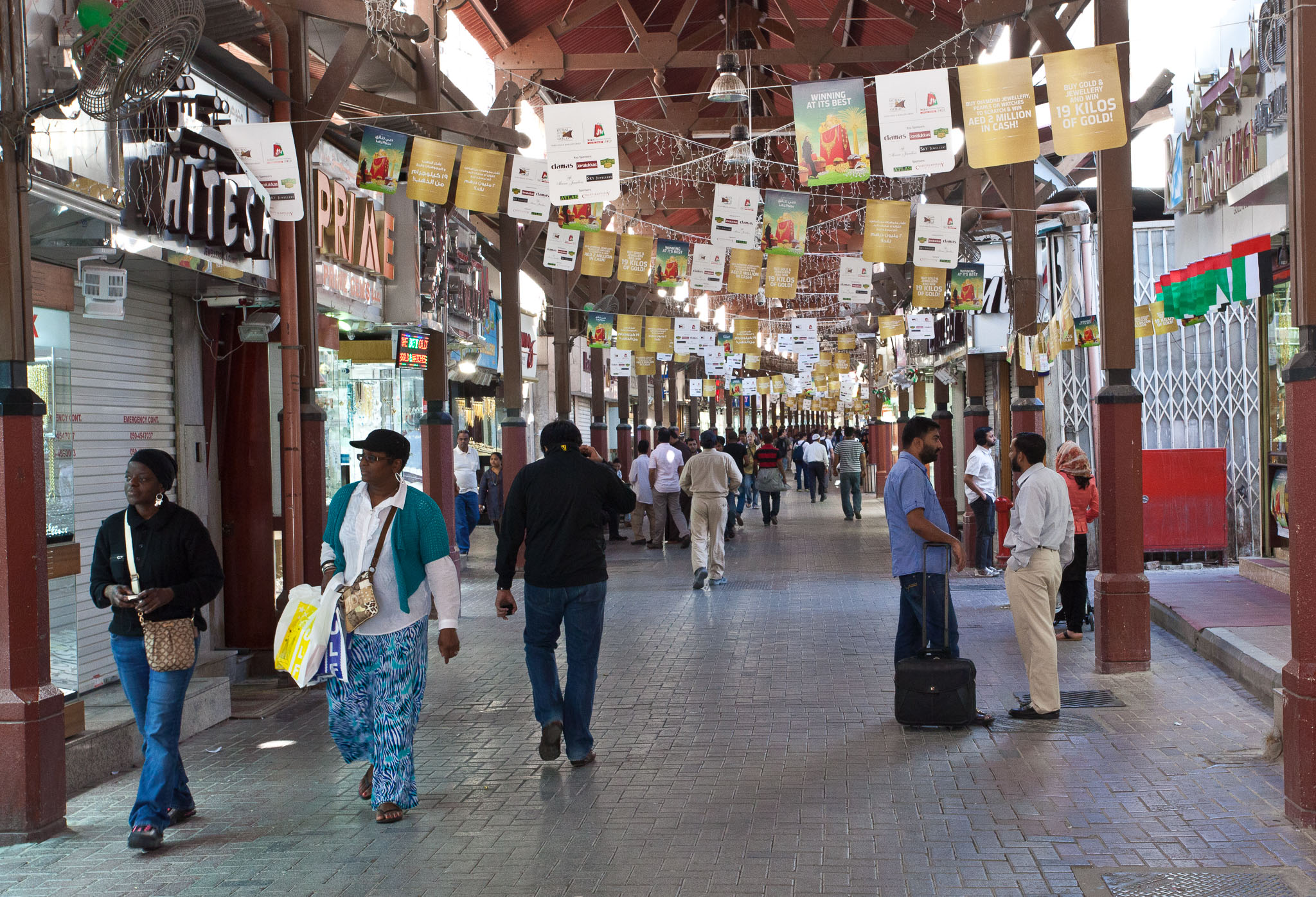 OmanDubai-5D2-2054.jpg
