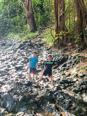 Hawaii2019-Illiana-42.jpg