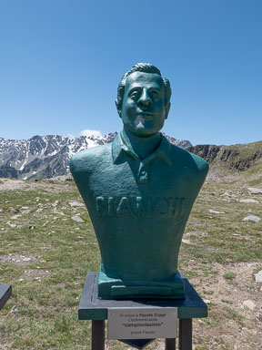 L1000241.jpg