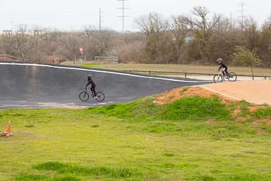BMX-221.jpg